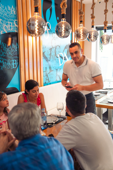 Felipe La Proa de Teatinos Málaga